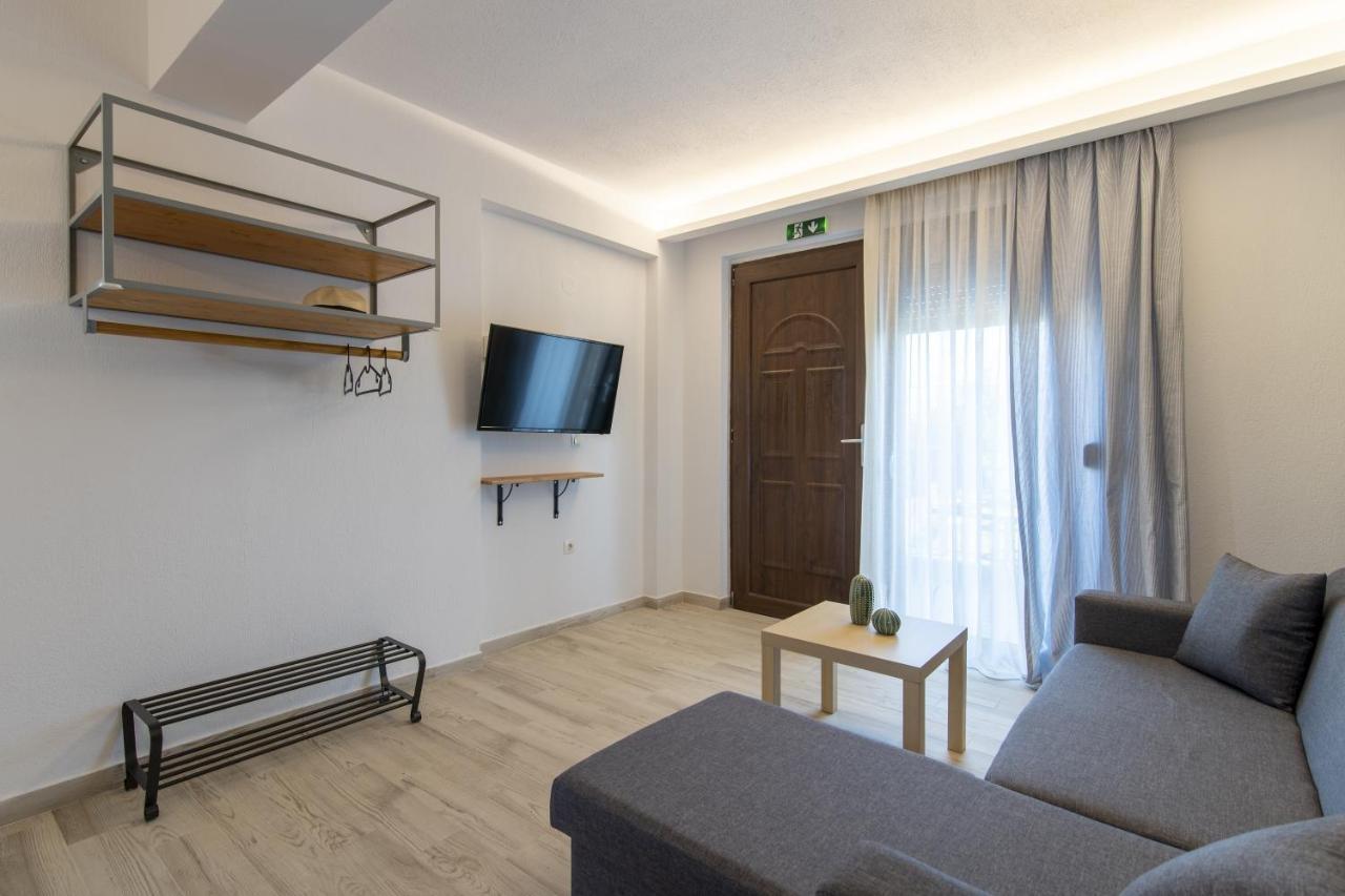 Varka Rooms Nikiti  Exterior foto