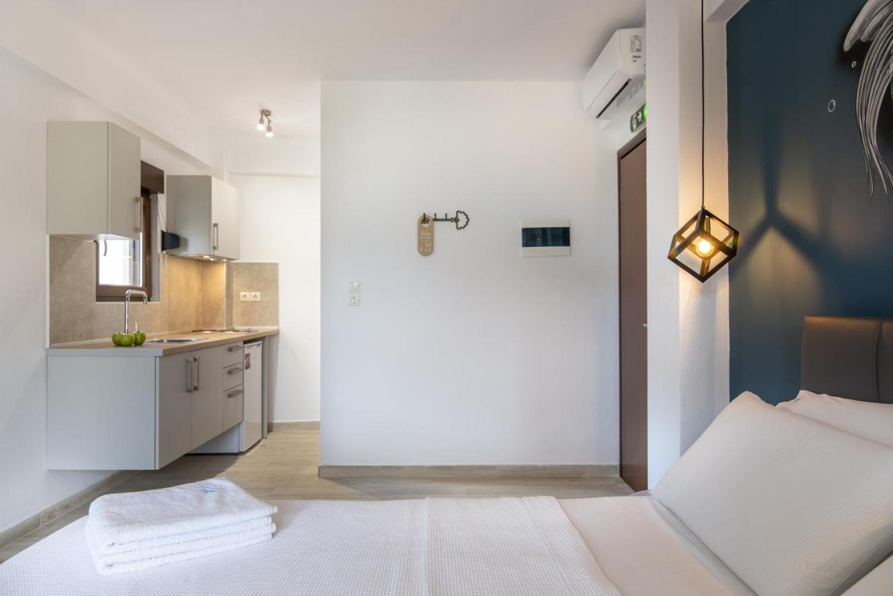 Varka Rooms Nikiti  Exterior foto